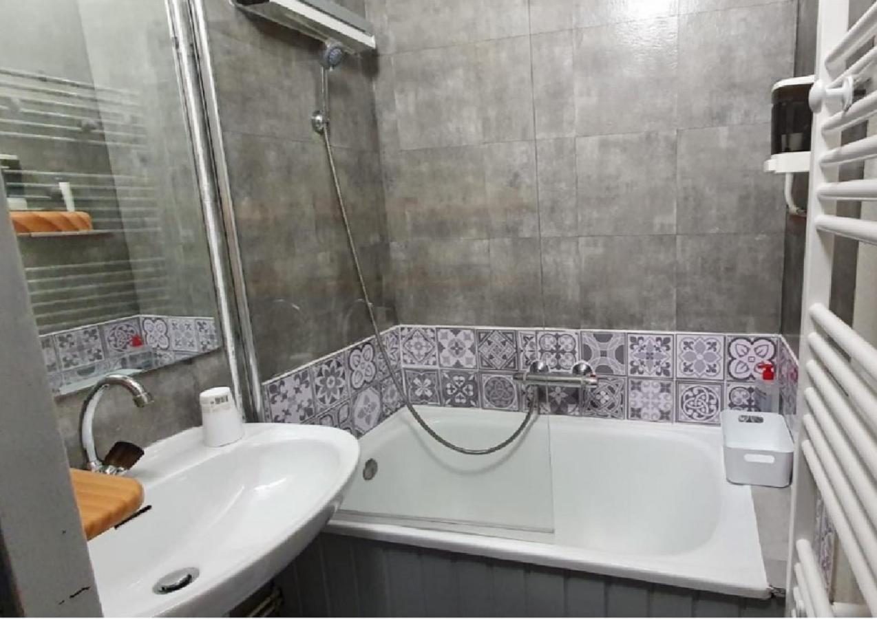 Apartment 2 Alpes Pied Piste Petite Aiguille, Menage Inclus, Balcon, Parking Les Deux Alpes