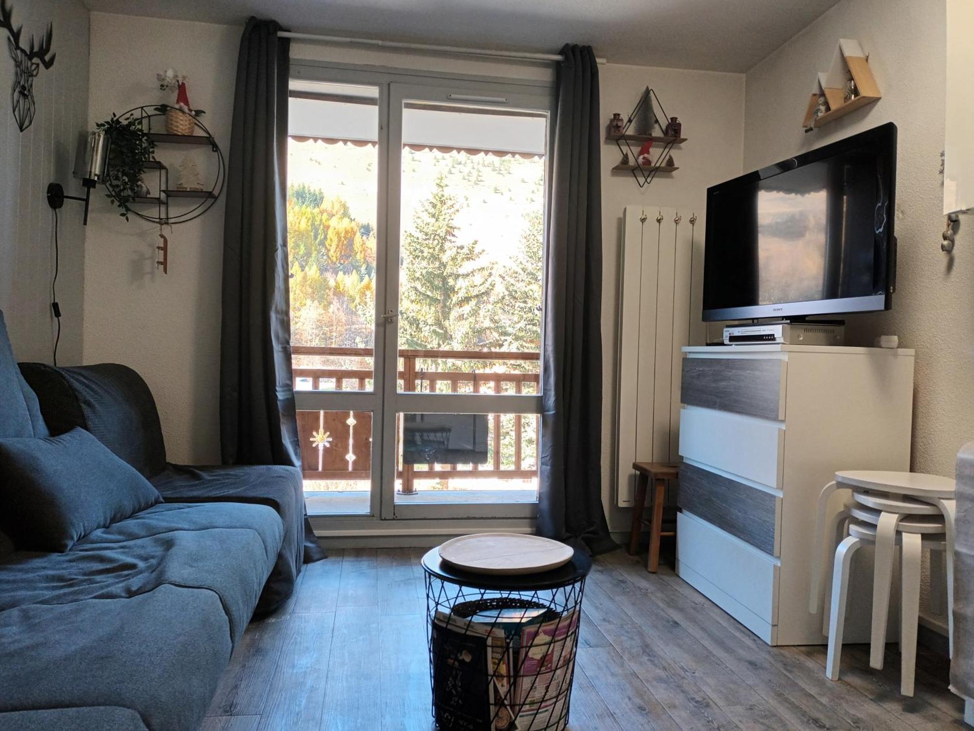 2 Alpes Pied Piste Petite Aiguille, Menage Inclus, Balcon, Parking Apartment
